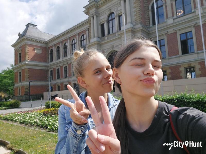 myCityHunt Scavenger Hunt 11