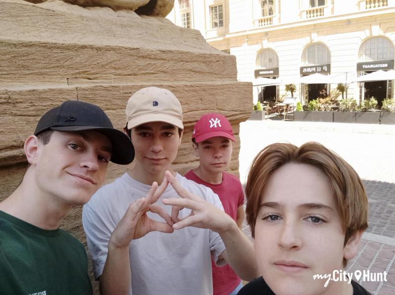 myCityHunt Scavenger Hunt 11