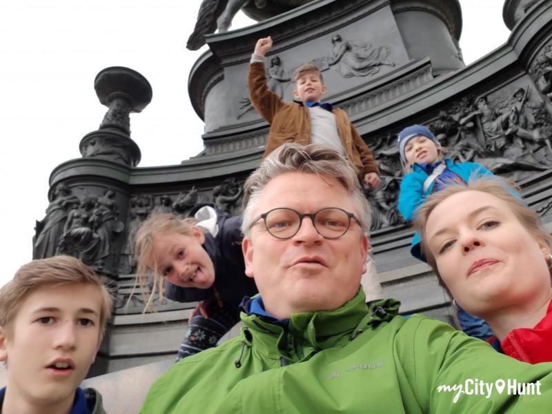 myCityHunt Scavenger Hunt 13